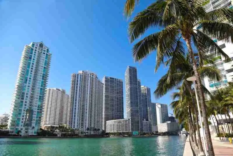 Partiamo per la Florida: un viaggio assieme tra opportunità di business e immobili da favola